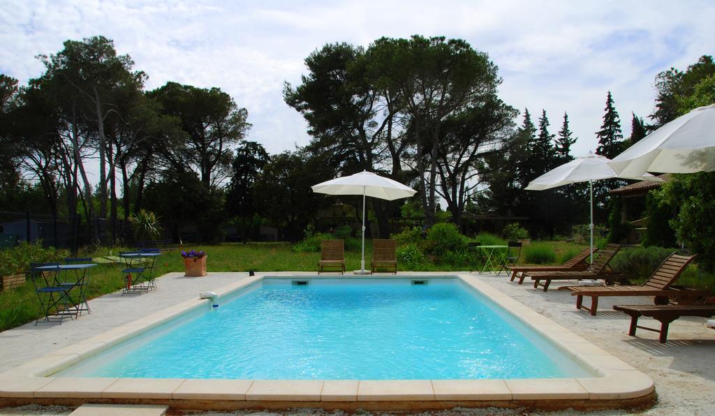 La Coudouliere Hotel Saint-Rémy-de-Provence Kültér fotó