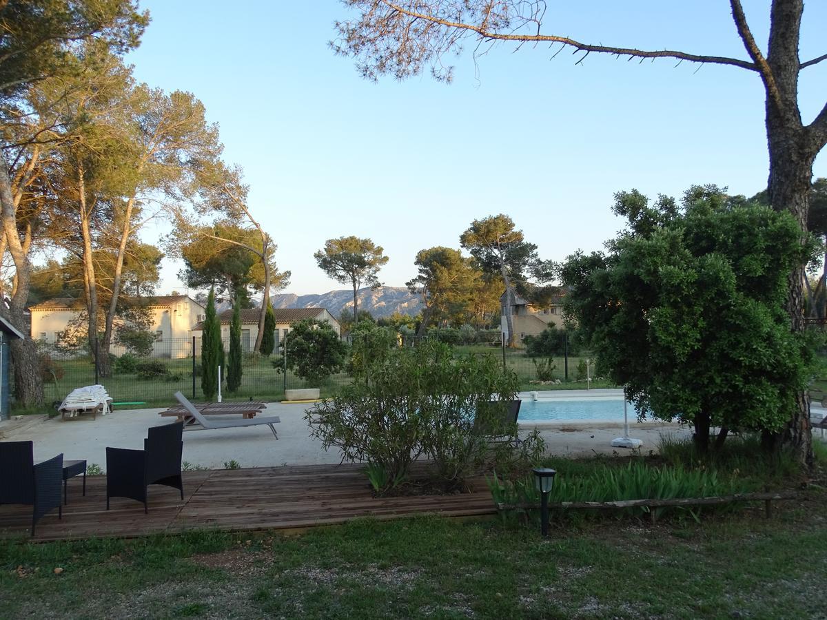 La Coudouliere Hotel Saint-Rémy-de-Provence Kültér fotó