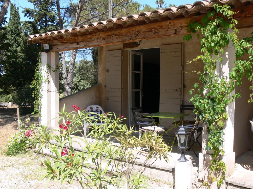 La Coudouliere Hotel Saint-Rémy-de-Provence Szoba fotó